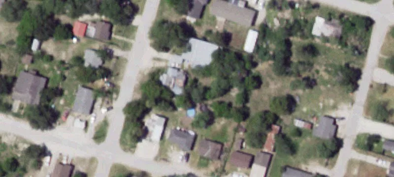 505 Travis St