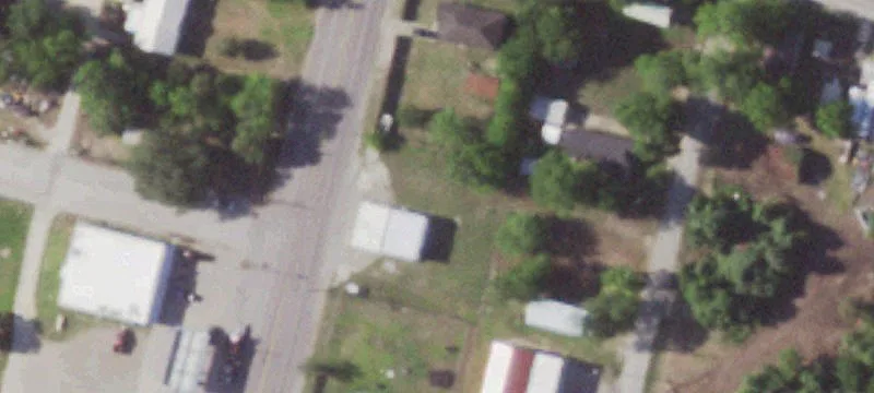 502 Main St