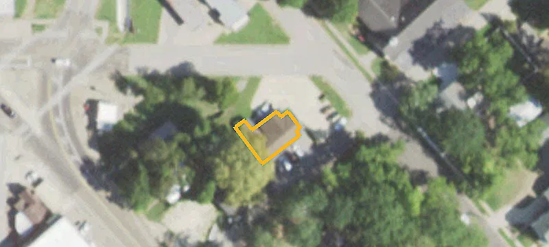 601 Walnut St