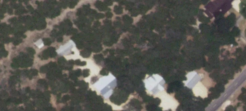 1421 Riv Rd
