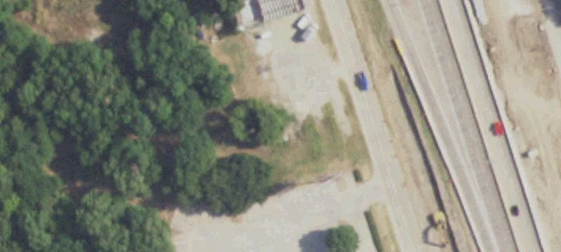 415 Interstate 35