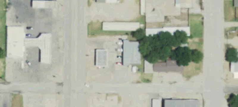 300 Main St