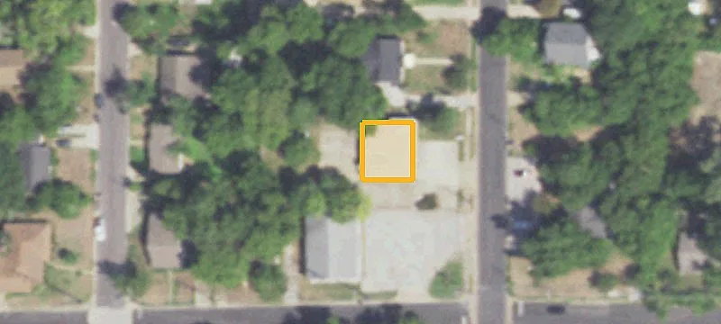 1528 Ave O O