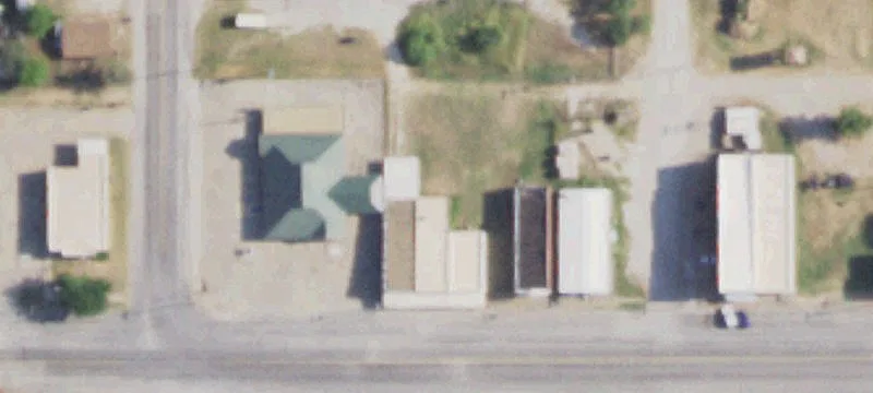 710 Broadway Ave