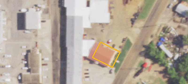 900 Industrial Rd