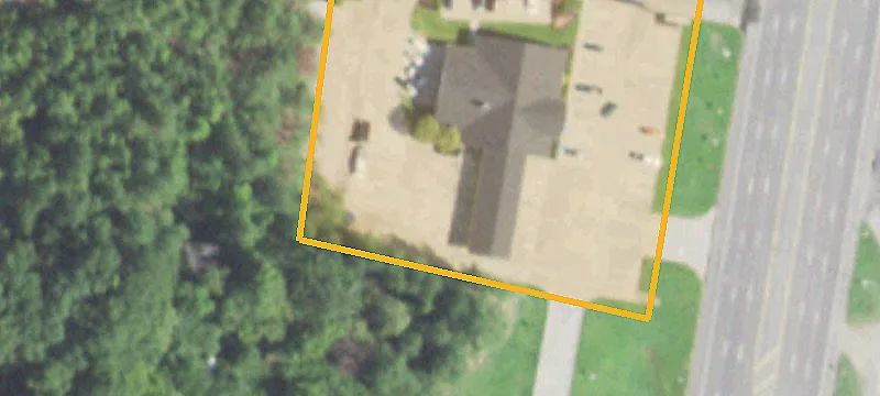 715 End S Blvd