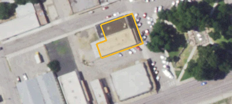 115  W St