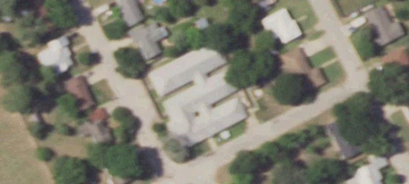 700 Dyer St