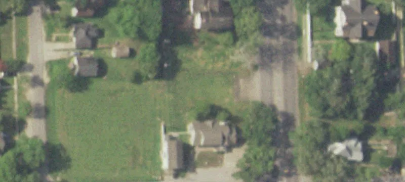 2512 Ave F F