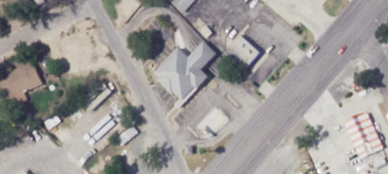 2104 Main St