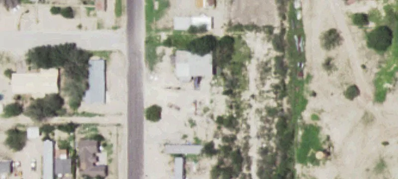 400 White Ave