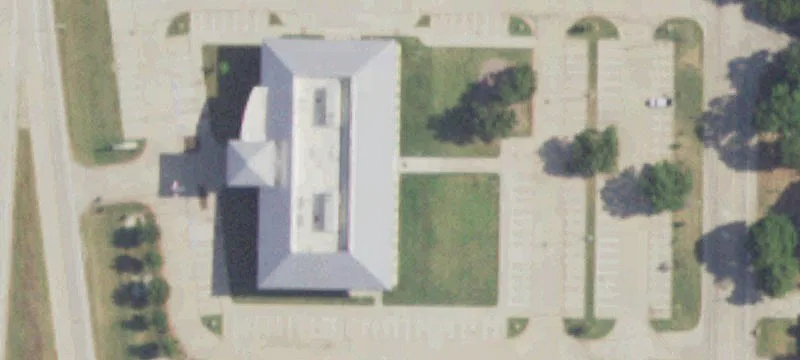 1820 Interstate 35