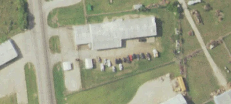 921 Ave F N F