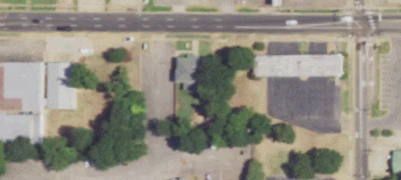 1116 Lamar Ave