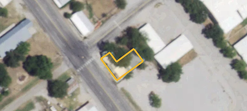 11635 Hwy 267th E