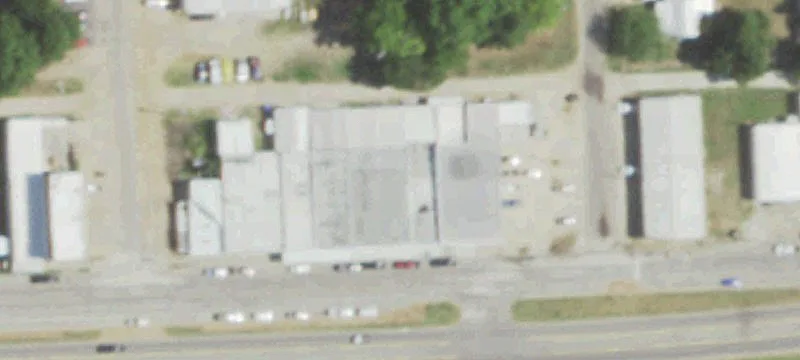 121 Frnt St