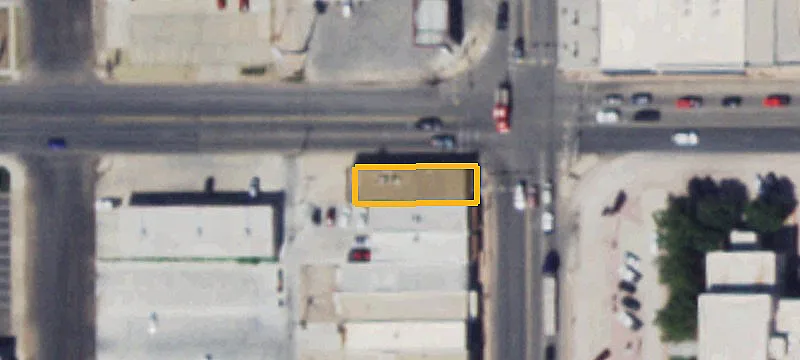 100 Main St