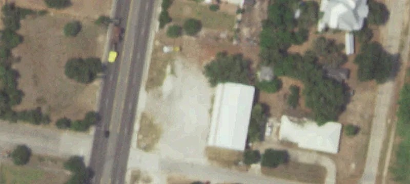 907 Us Hwy 77
