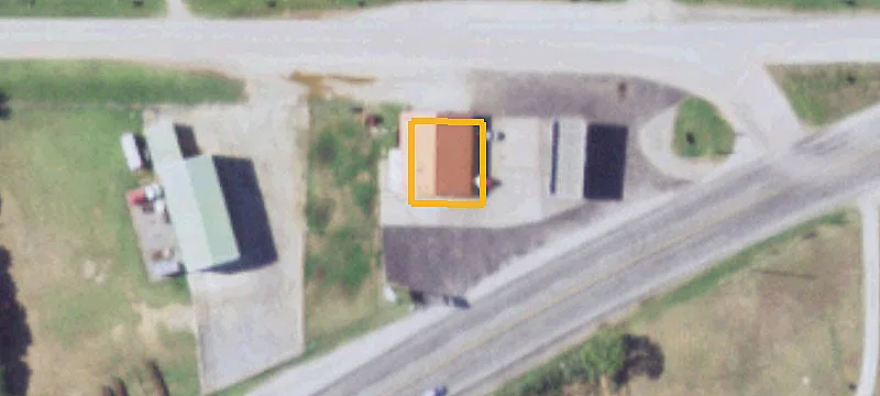 8682 Seymour Hwy