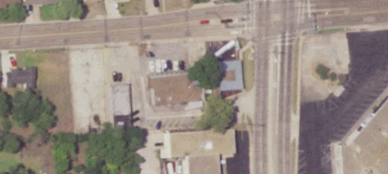2909 Laurent St