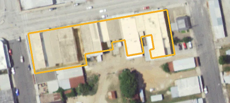 128 Main St