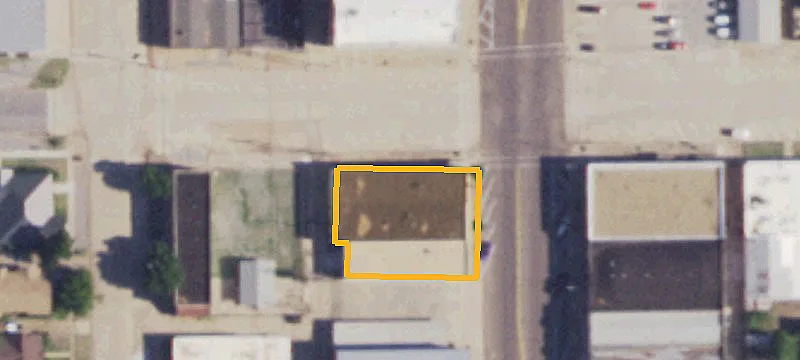 1902 Main St