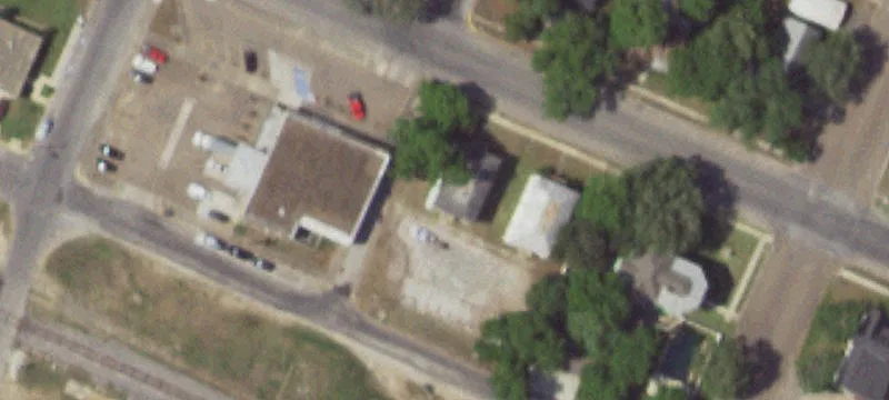 401 Main St