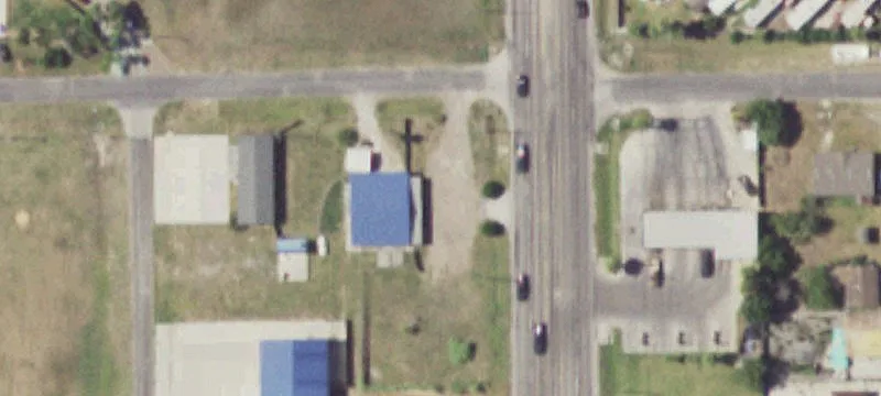 3513 Hwy 35th N
