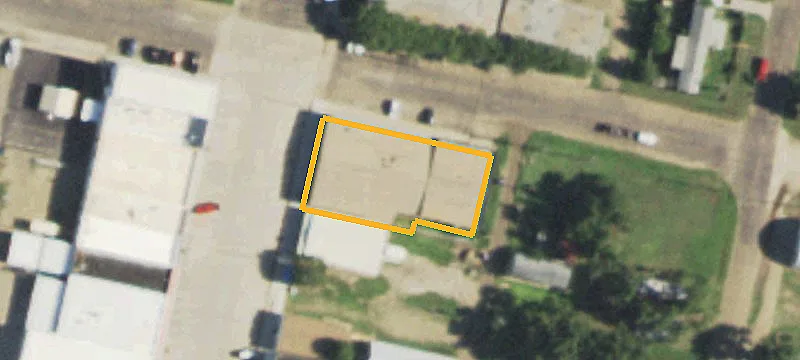 98 Broadway Ave