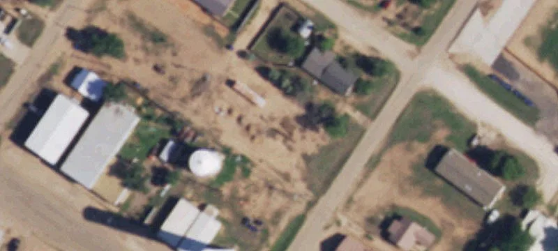 605 Ellington St