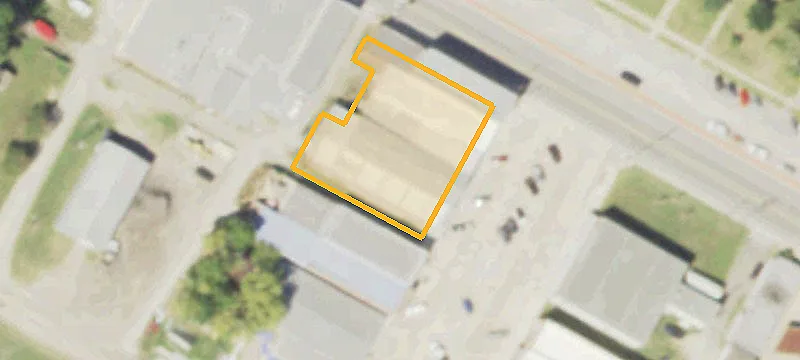 124 Main St