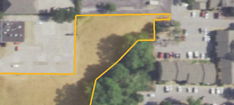 1208 Precinct Line Rd