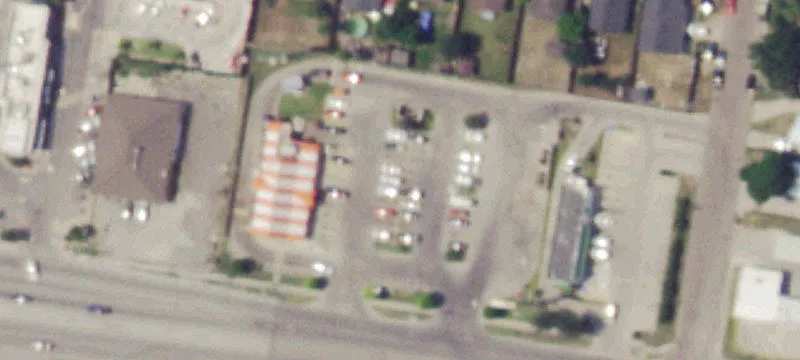 1717 University Dr