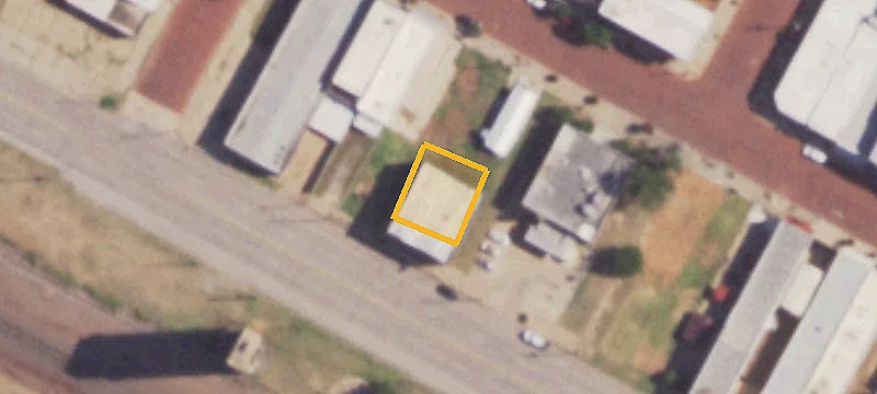 213 Frnt Ave
