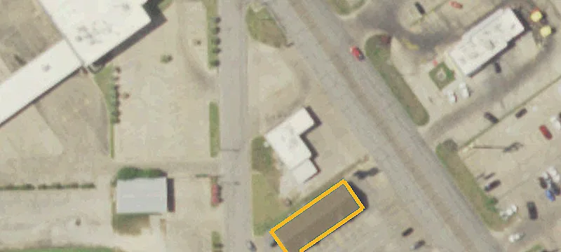 1211 Mechanic St