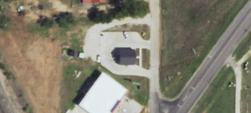 216 County Rd 160