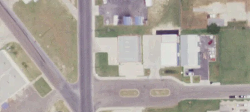 2601 Midvalley Dr