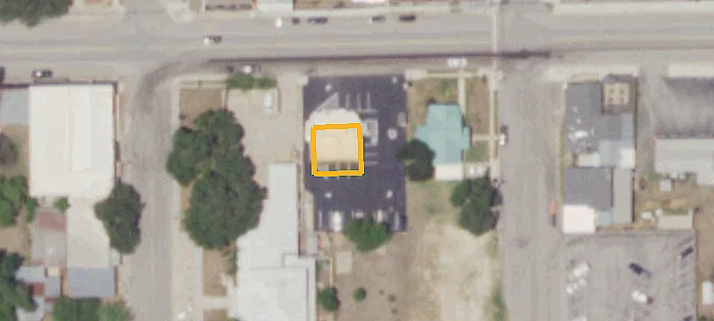 206 Main St