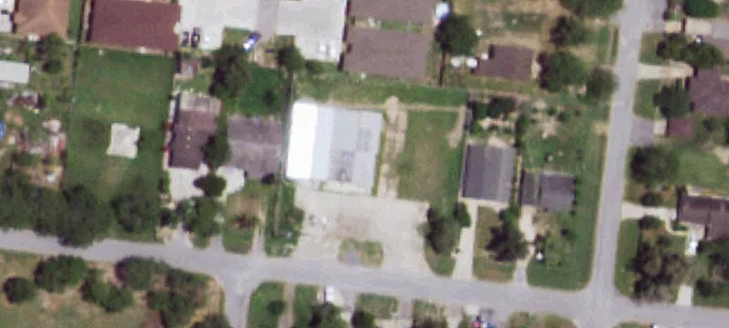 9113 Fresno St
