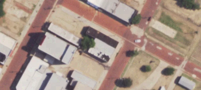 121 Main St