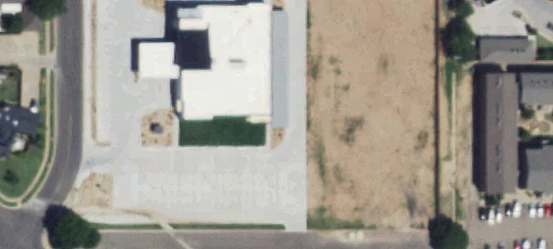 301 Utica Ave