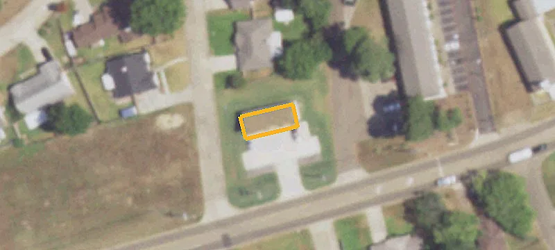 521 Redwater Rd