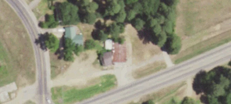 318 Redwater Blvd