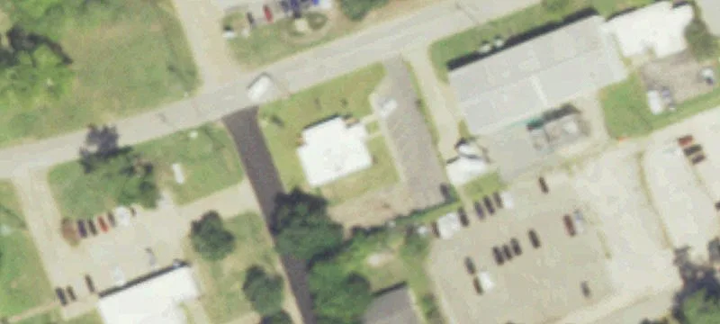 1121 Ellis Ave