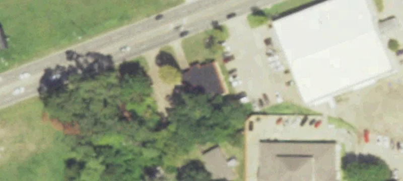 1411 Frank Ave