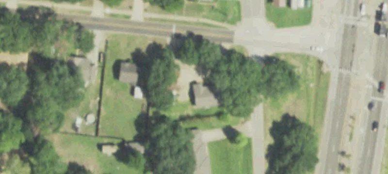 308 Thompson St