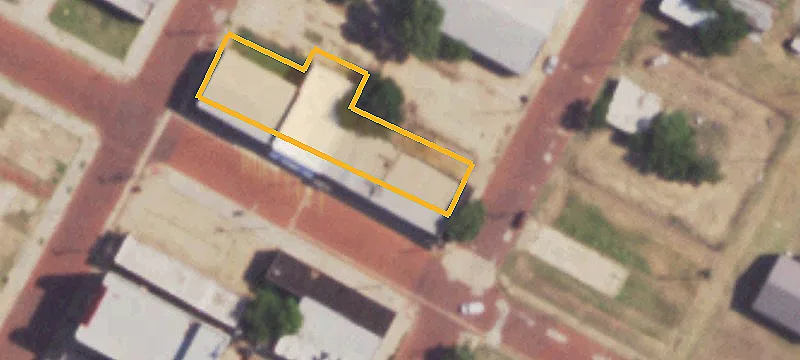 201 Main St
