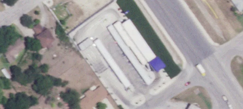 1293 Hillcrest Dr