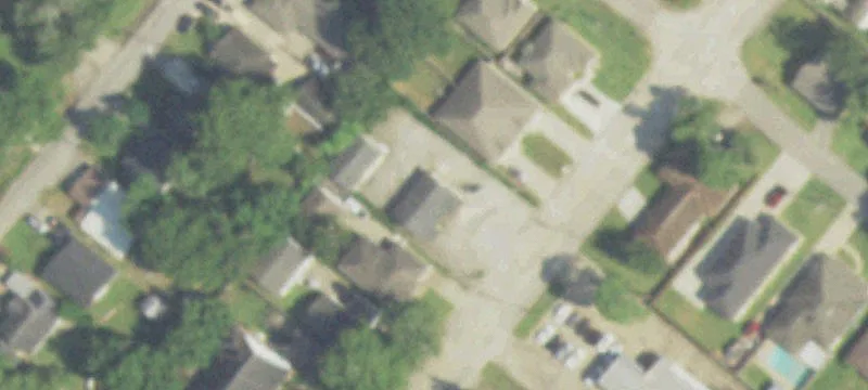 2908 Ave H H