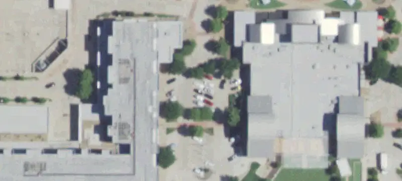 135 Fountain Ct